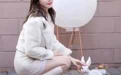 色情美女激情喷水AV